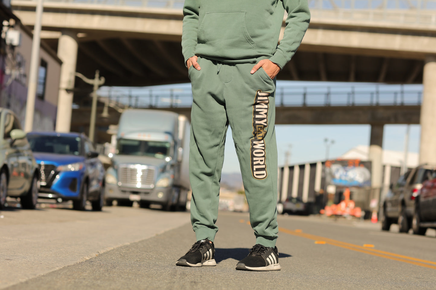 Alpine Arizona Sweatpants (Green)